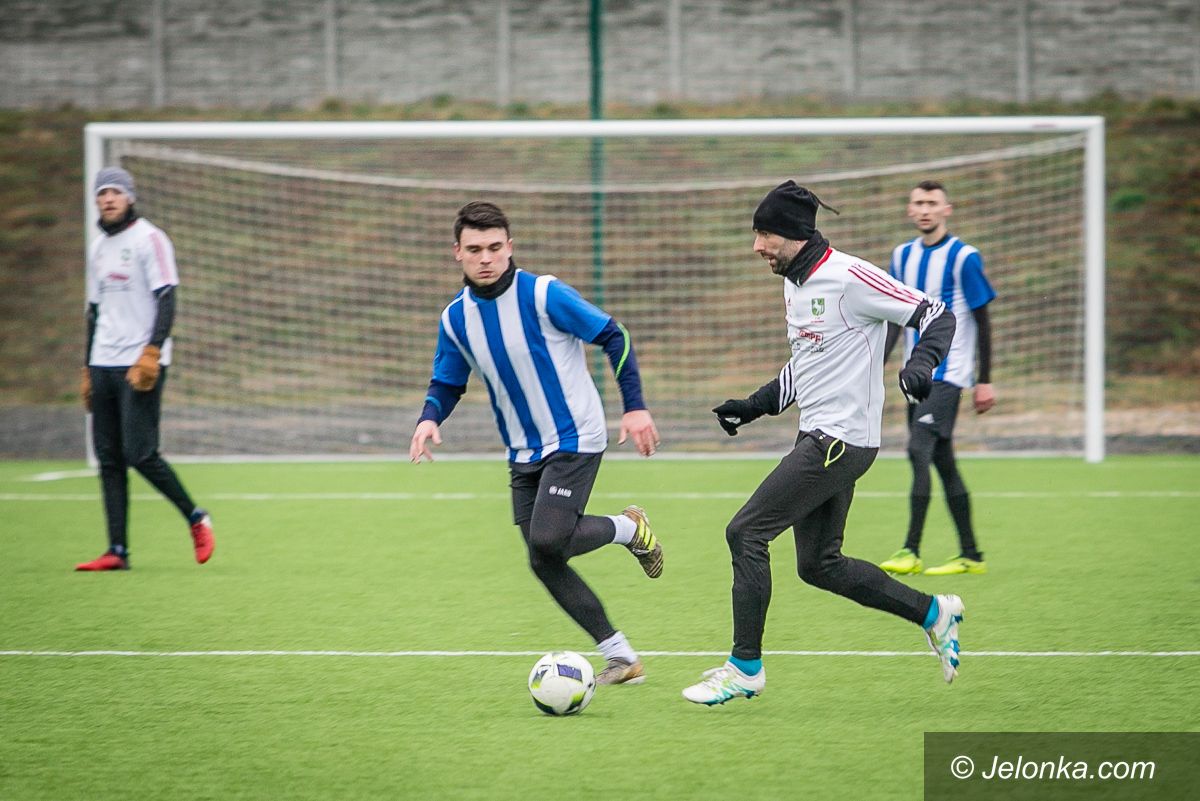 Jelenia Góra: Dąb Dobroszyce pokonany