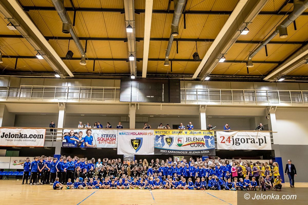 Jelenia Góra: Biało–niebieska moc Jeleniej Góry