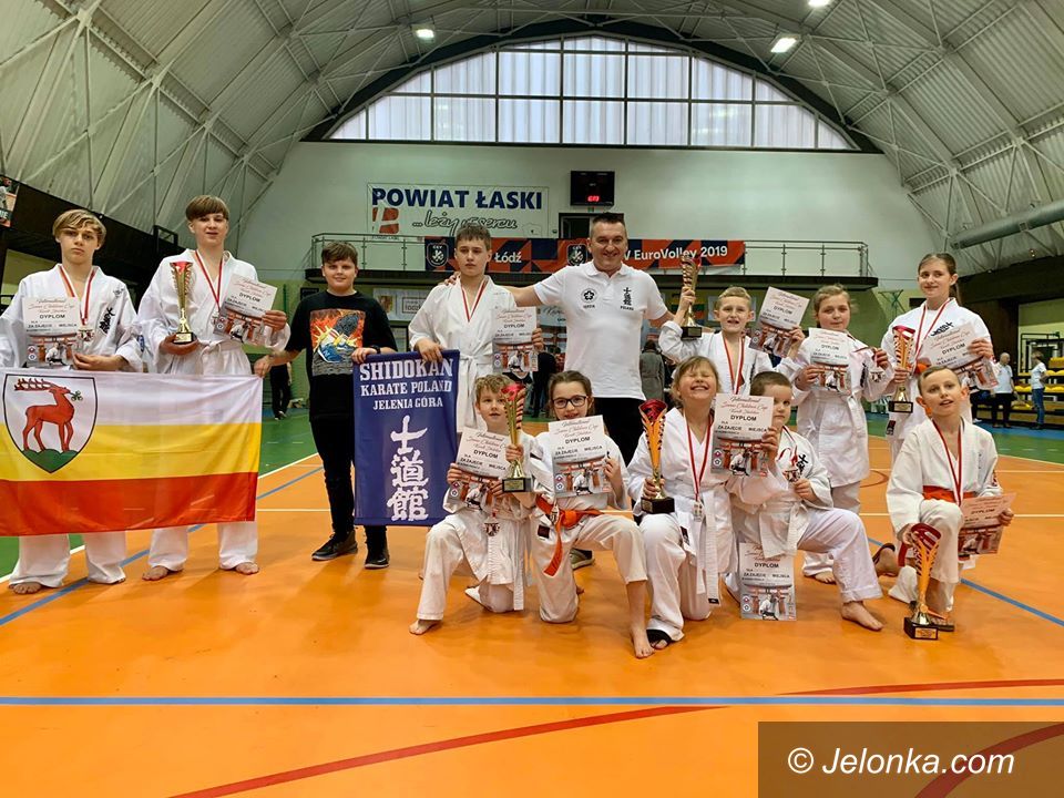 Łask: Tuzin medali fighterów
