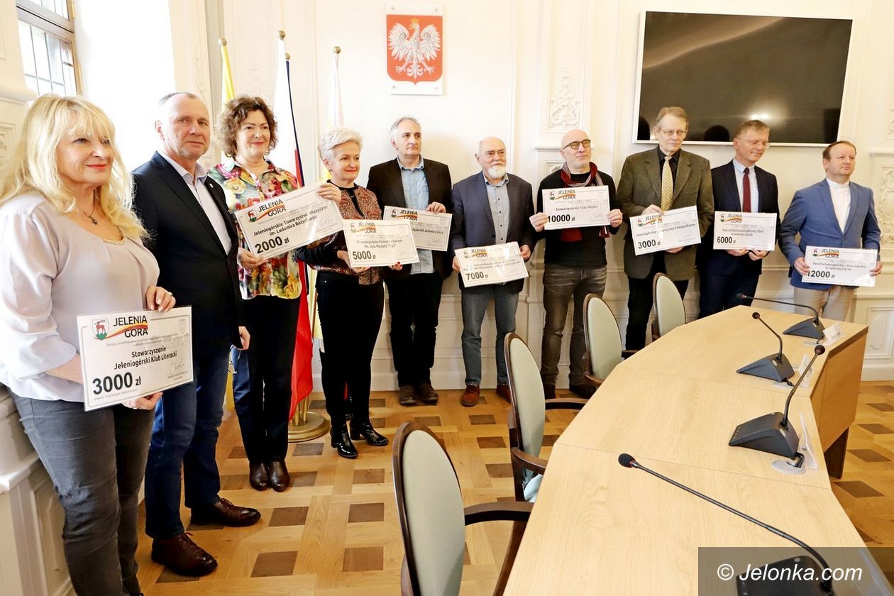 Jelenia Góra: Wsparcie na organizację imprez kulturalnych