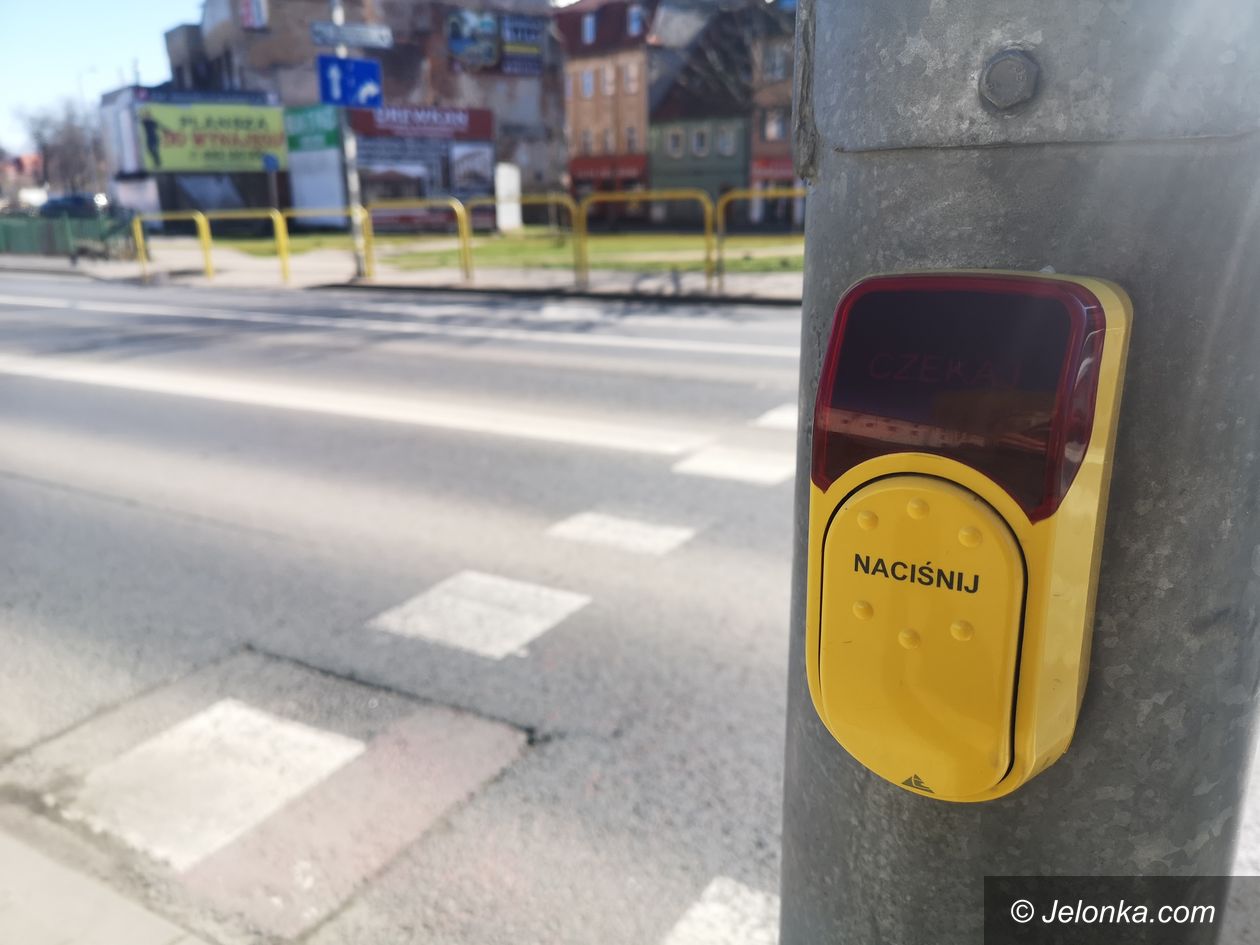 Jelenia Góra: Bez przyciskania przed "zebrą"