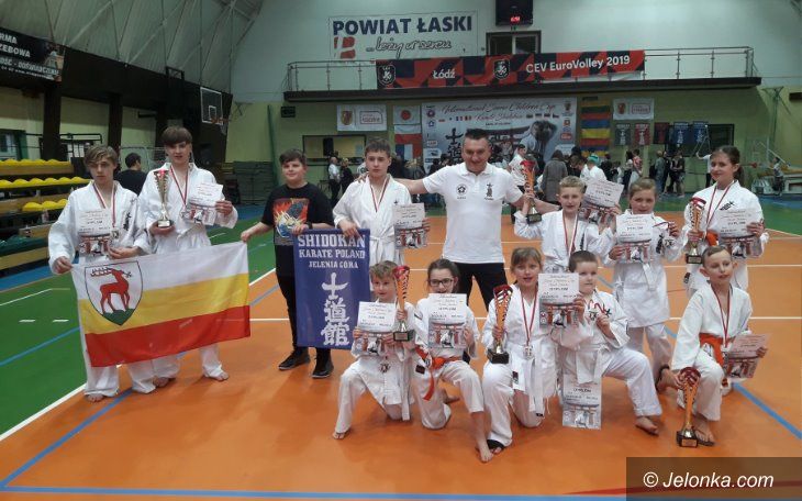 Jelenia Góra: Czekają na pomoc