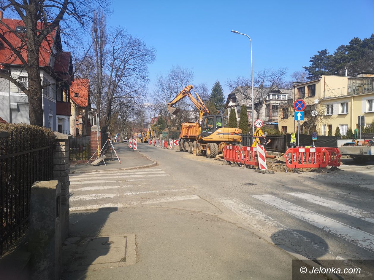 Jelenia Góra: Inwestycja Wodnika na ulicy Mickiewicza i Głowackiego