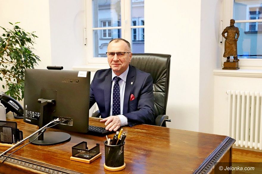 Jelenia Góra: Wybory 2020: Prezydent Jeleniej Góry nie będzie narażać mieszkańców