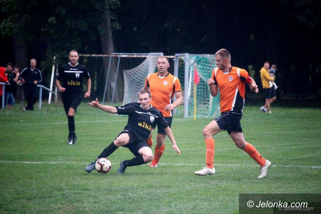 Jelenia Góra/Kraj: Ruszają charytatywne, wirtualne boje piłkarskie