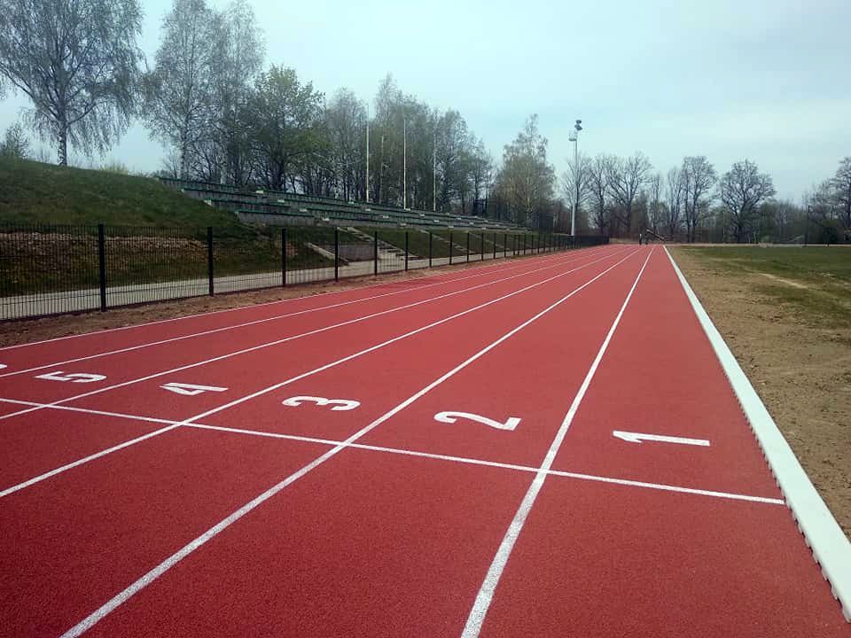 Kowary: Stadion po odbiorze