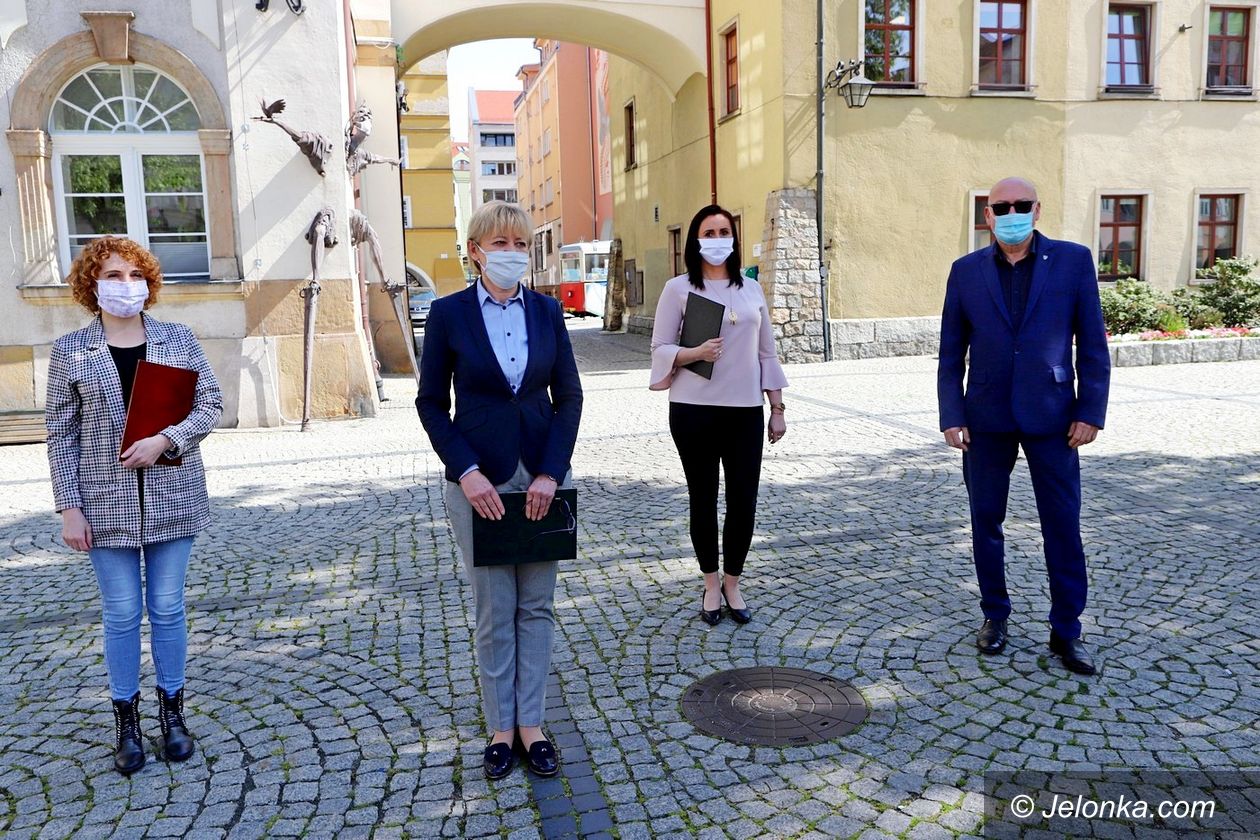 Jelenia Góra: Radni KO przekazują dietę
