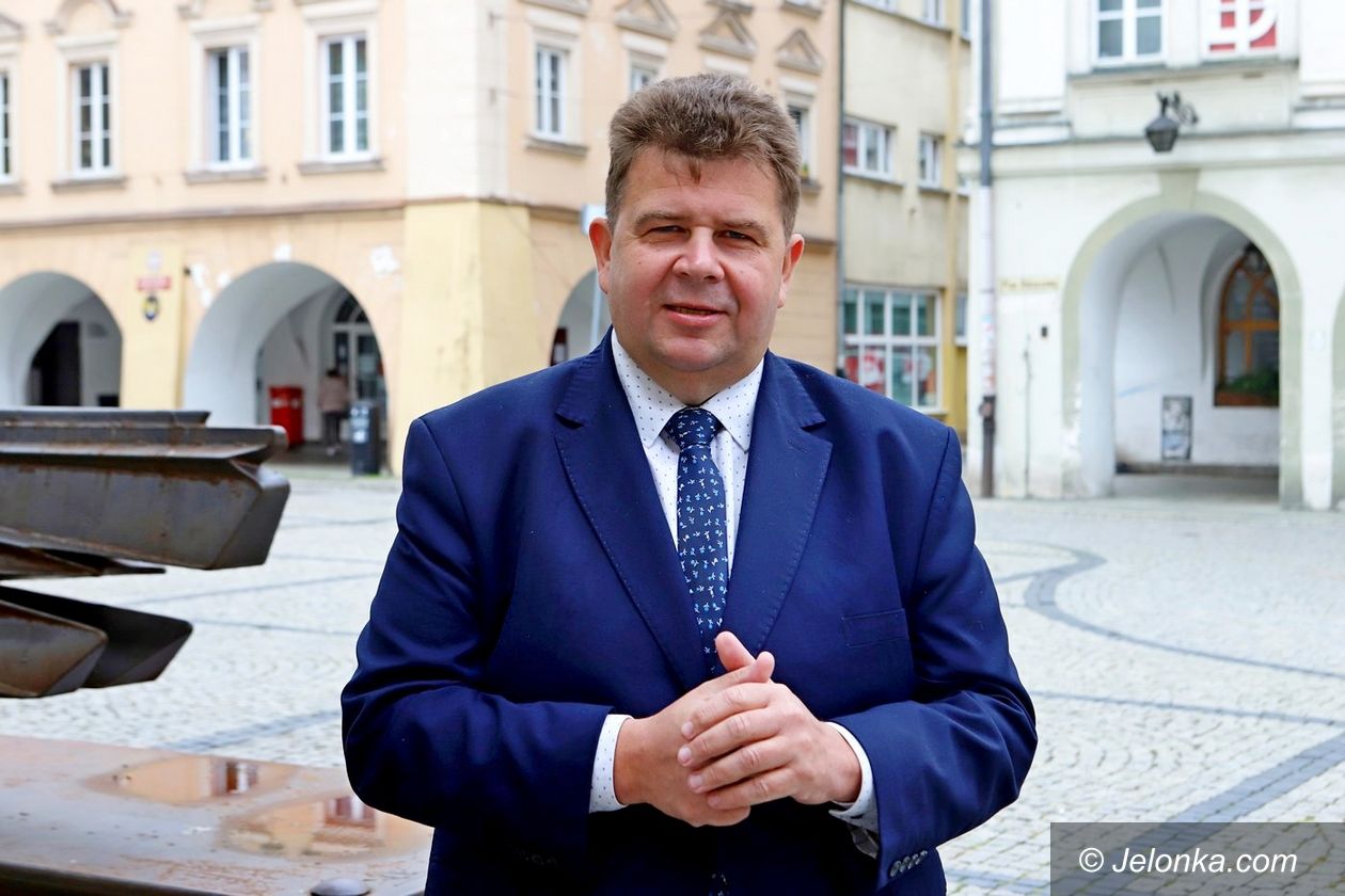 Jelenia Góra: Robert Obaz podsumował sześć miesięcy w Sejmie