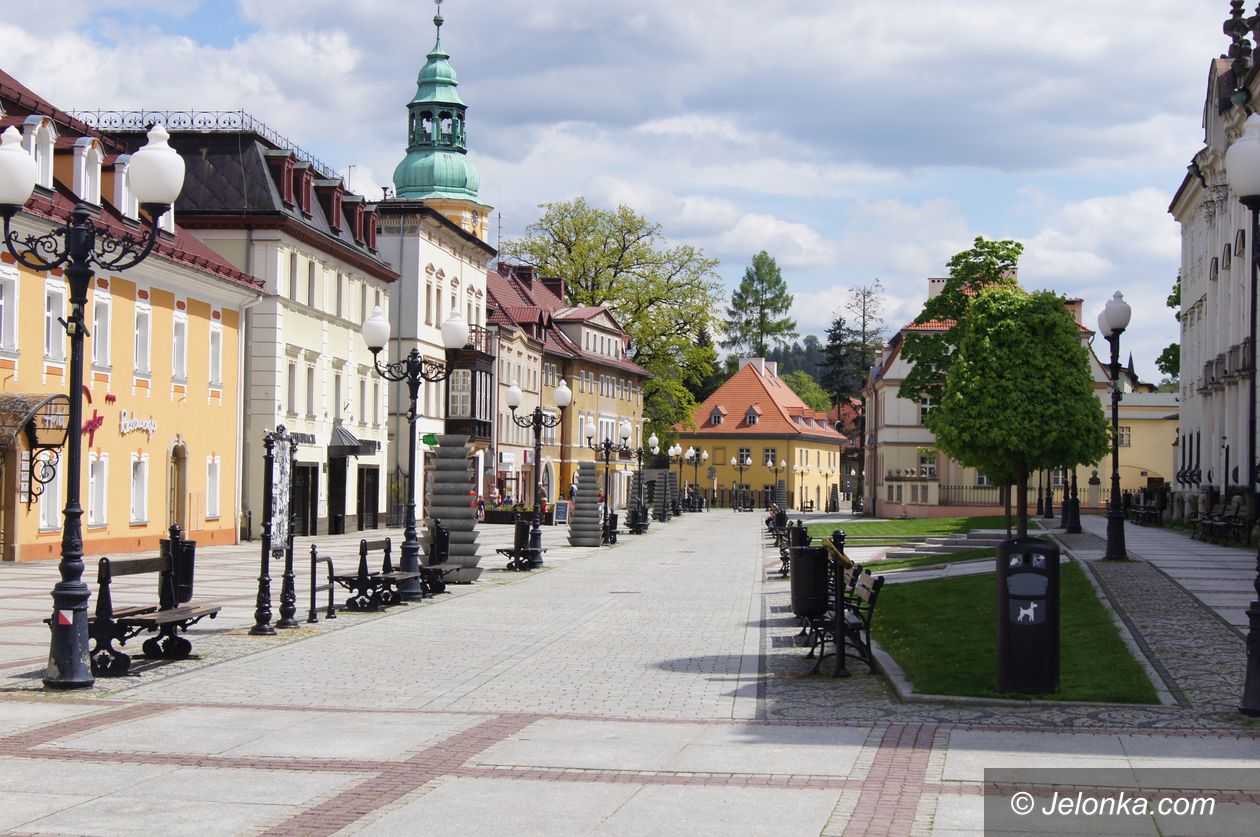 Jelenia Góra: Dwa oblicza Cieplic