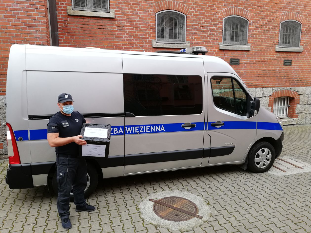 Jelenia Góra: Maseczki z aresztu