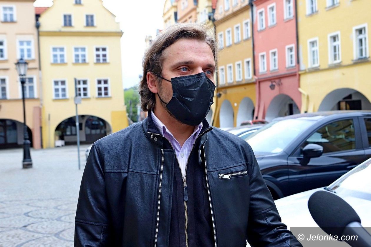 Jelenia Góra: Radny Mariusz Gierus pokieruje pogotowiem