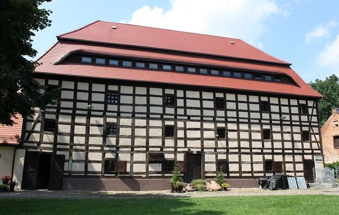 Trzebnica: Wyróżnienie dla dawnego opactwa cysterek w Trzebnicy