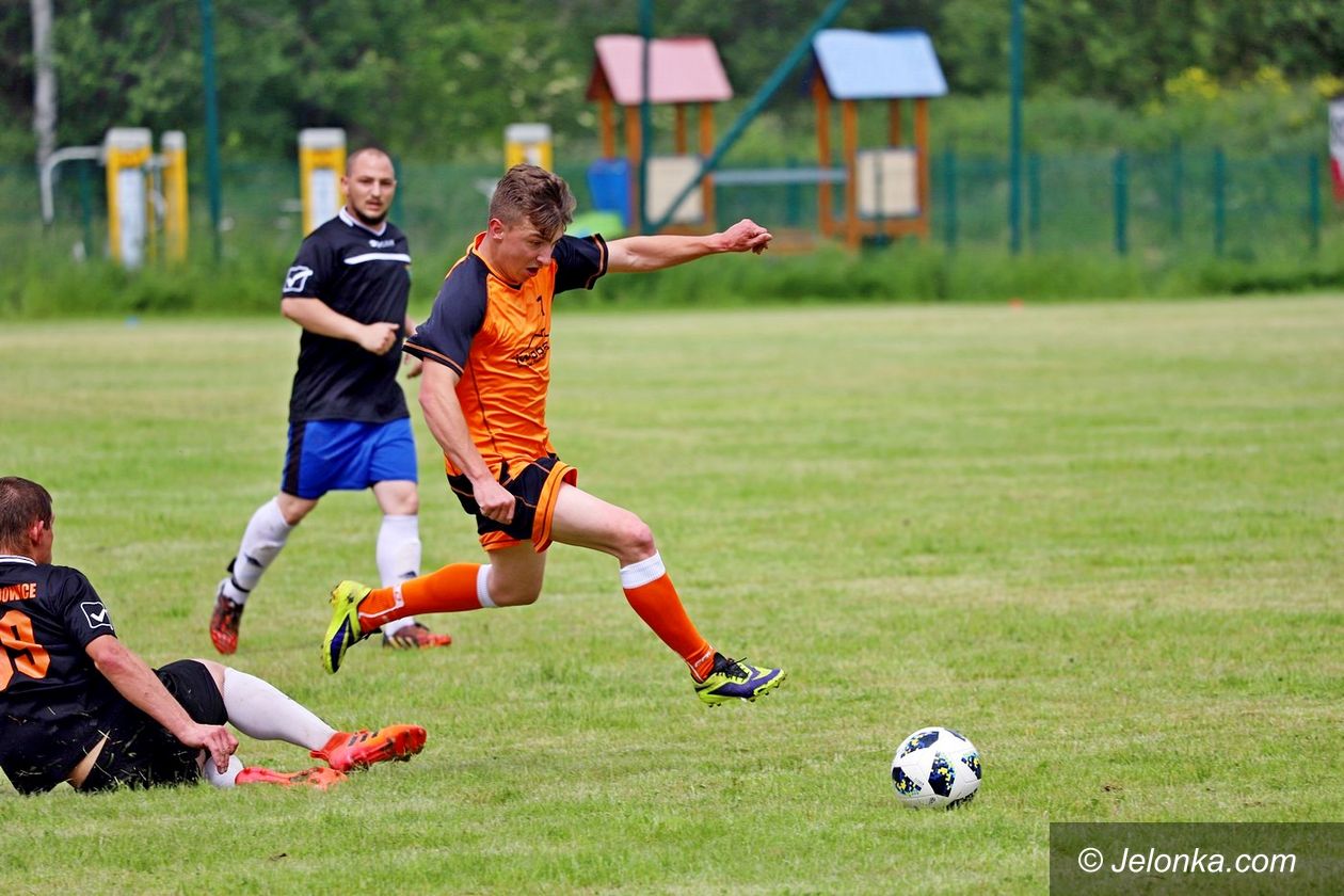 Jelenia Góra: Ciekawe starcie w Maciejowej