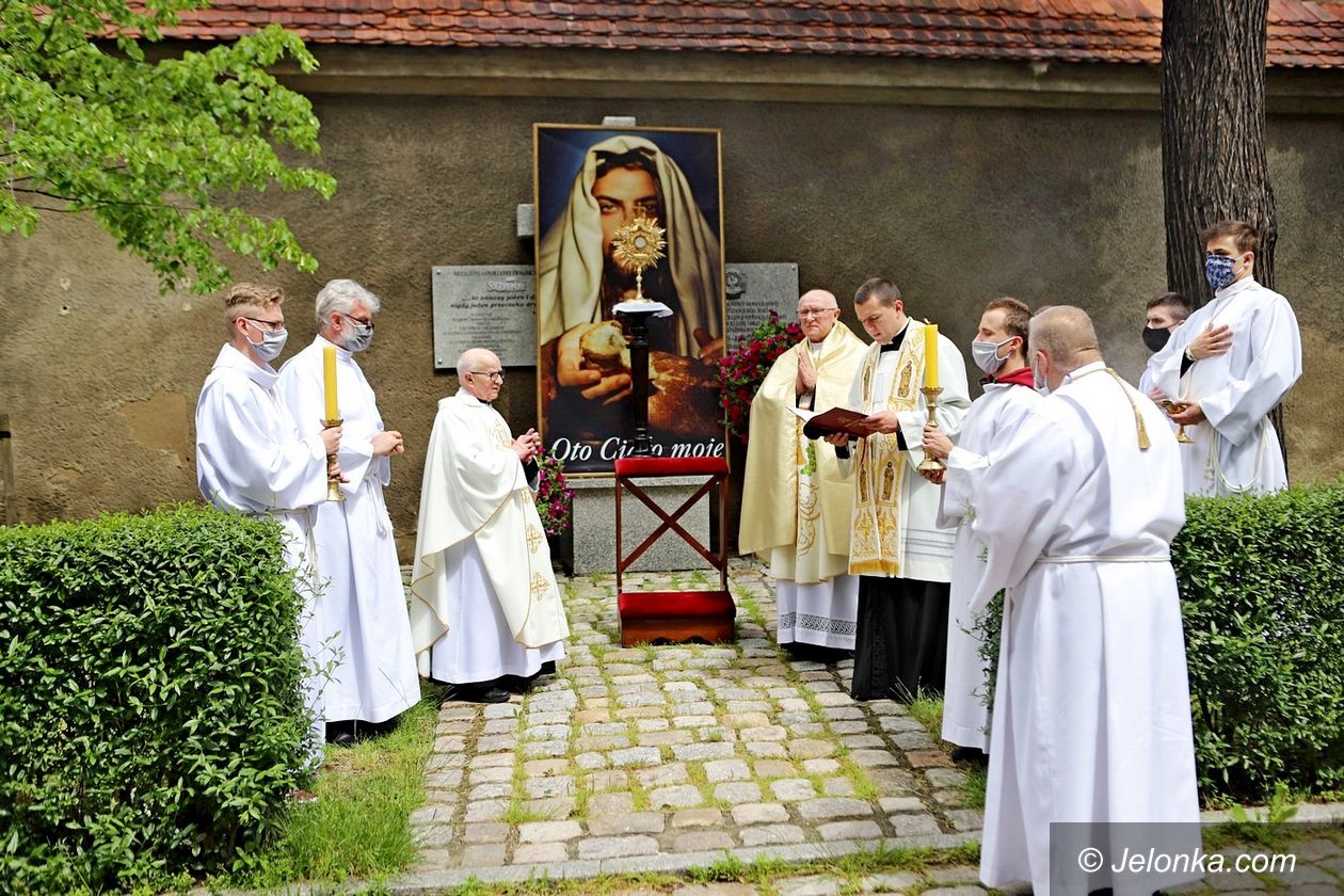 Jelenia Góra: Boże Ciało w Bazylice Mniejszej