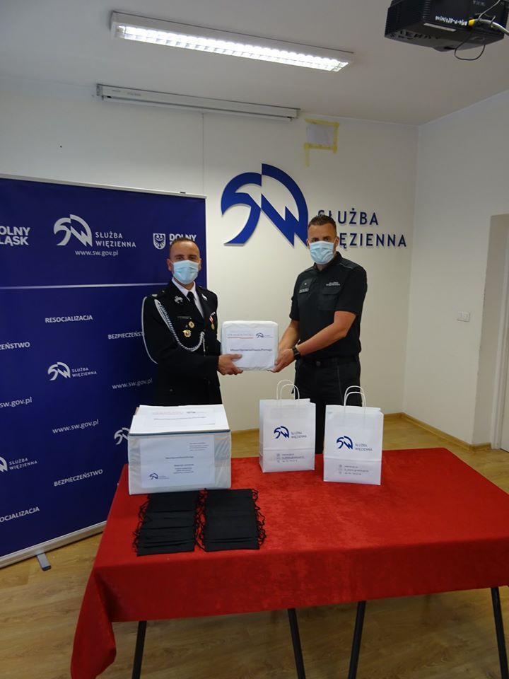 Jelenia Góra: Maseczki od osadzonych