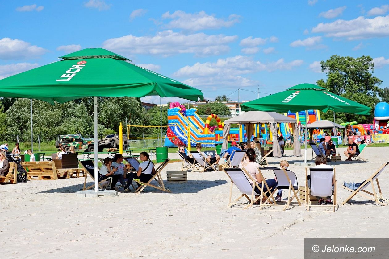Jelenia Góra: Plaża nad Bobrem otwarta