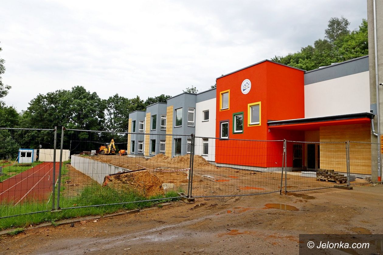 Jelenia Góra: Trwa rozbudowa SOSW