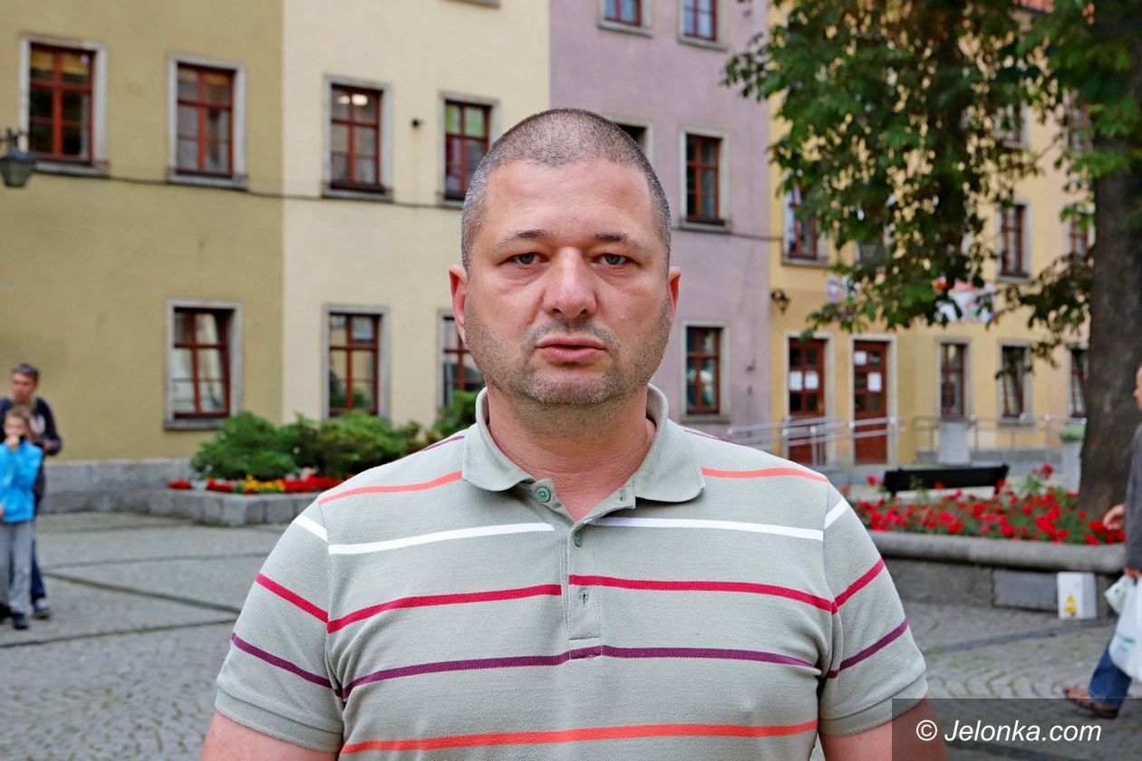 Jelenia Góra: Przestrzega przed glifosatem