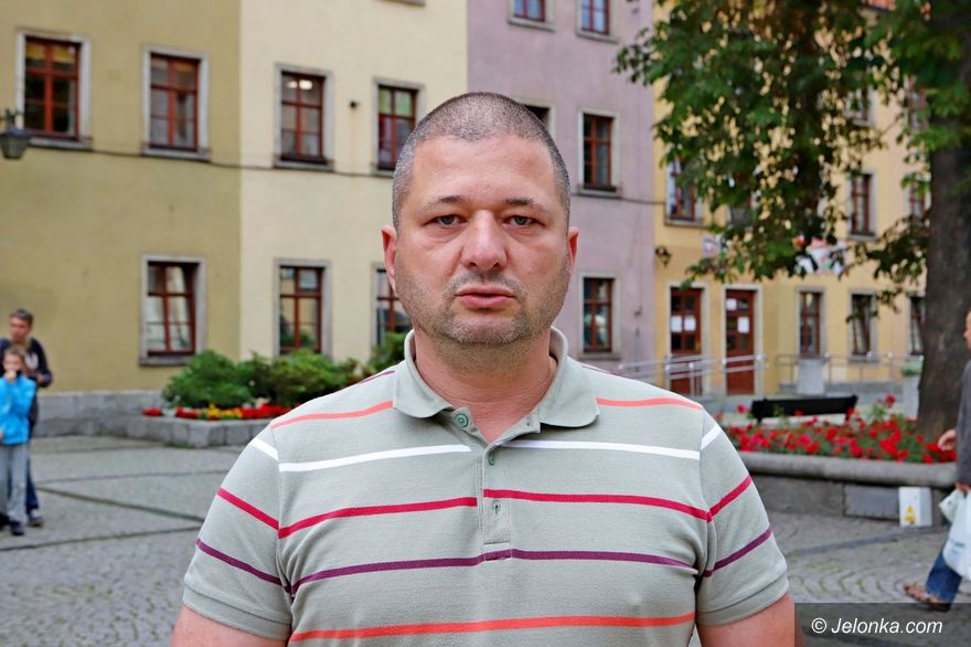 Jelenia Góra: Przestrzega przed glifosatem