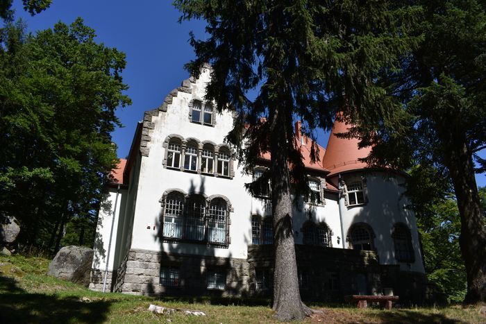 Jelenia Góra: Spektakle online w Domu Gerharta Hauptmanna