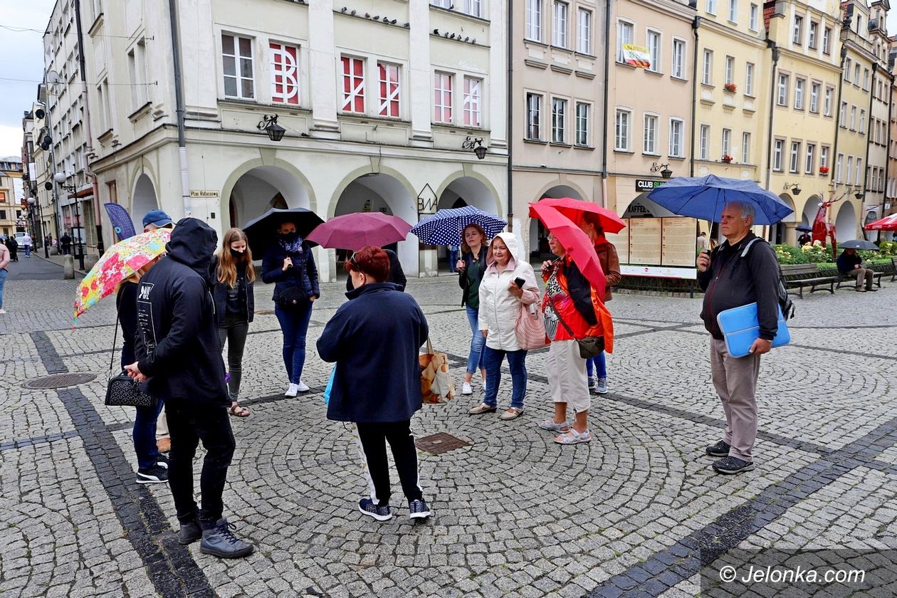 Jelenia Góra: Spacery z przewodnikiem po centrum i Cieplicach
