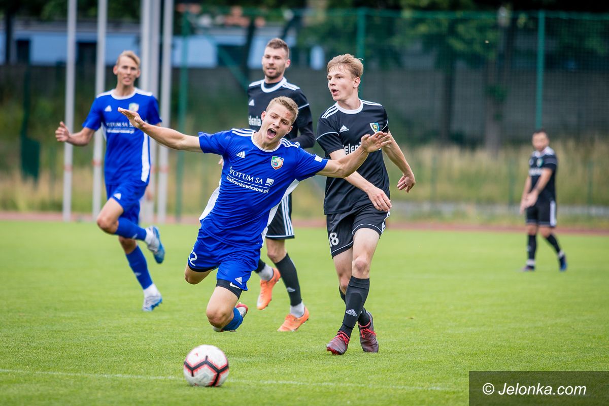 Jelenia Góra: Rezerwy Miedzi pokonane!