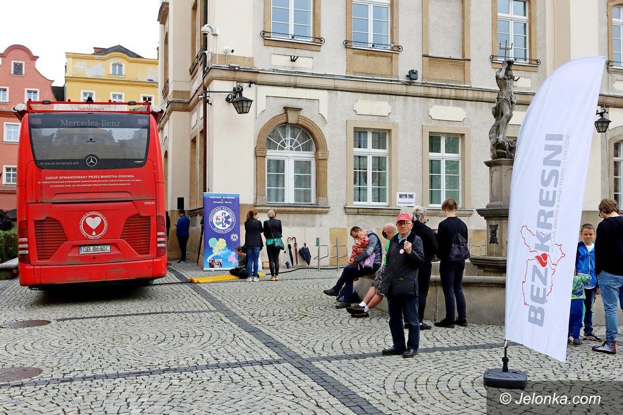 Jelenia Góra: Oddawali krew pamięci Kresowian