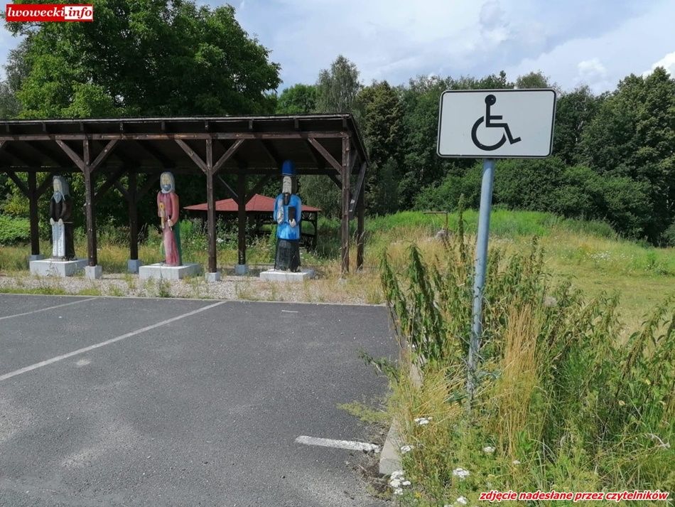 Dworek: Zaniedbana atrakcja turystyczna w Dworku