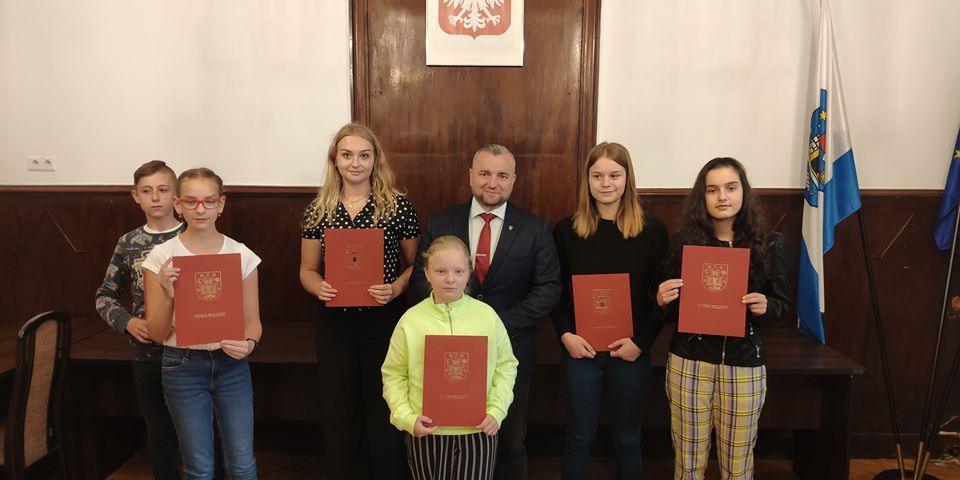 Bolków: Stypendia dla najzdolniejszych