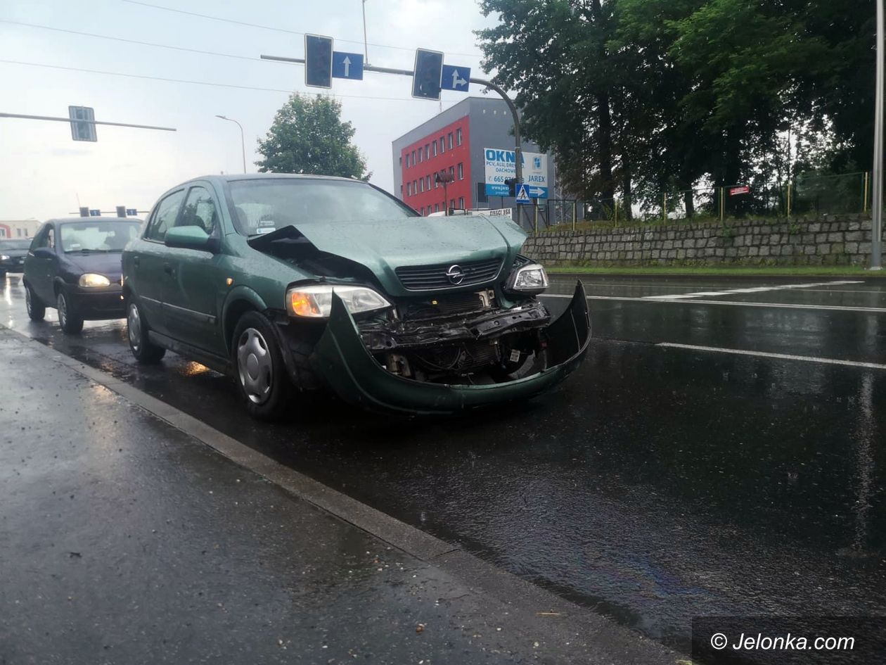 Jelenia Góra: Kolizja przy zajezdni