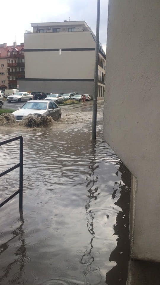 Złotoryja: Ulewa podtopiła  Złotoryję