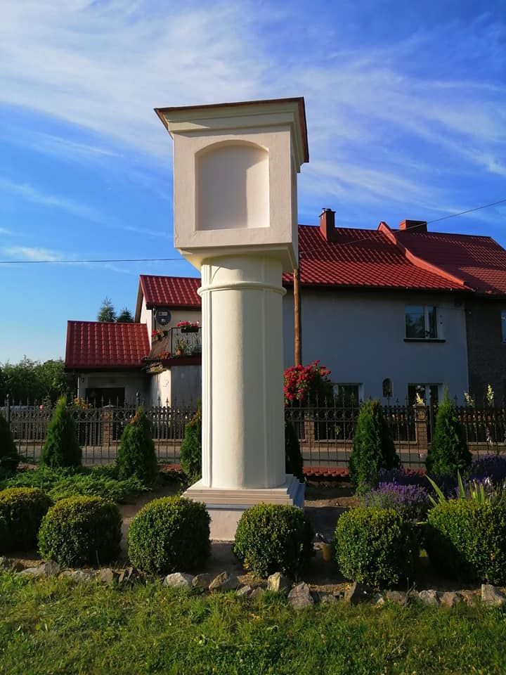 Krzeszów: Jest kapliczka św. Anny