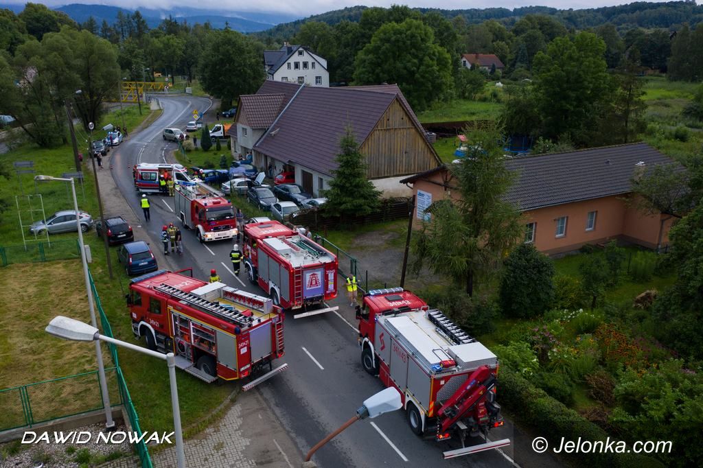 Mysłakowice: Staranował samochody