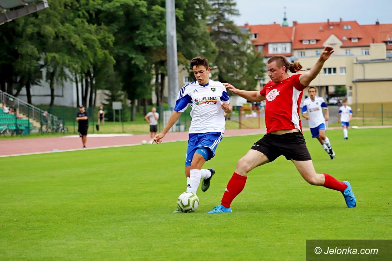 Jelenia Góra: Awans biało–niebieskich juniorów
