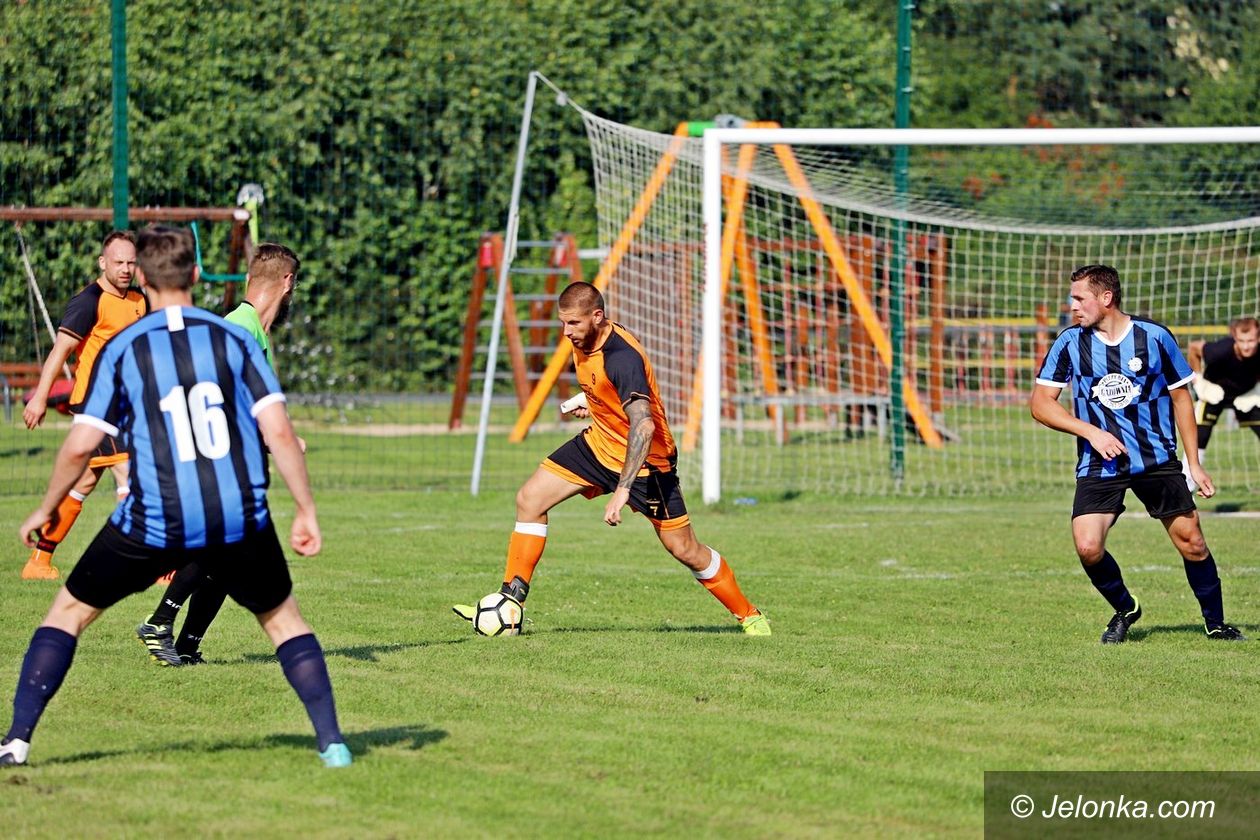 Jelenia Góra: Derby Jeleniej Góry na remis