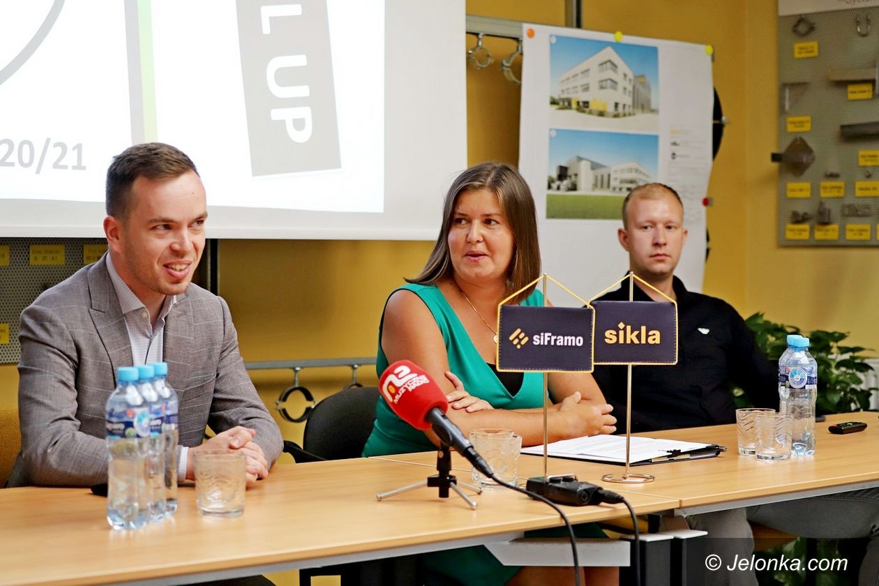 Jelenia Góra: Victoria nie zwalnia tempa