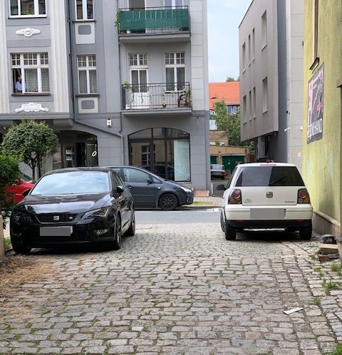 Jelenia Góra: Zastawiony wjazd
