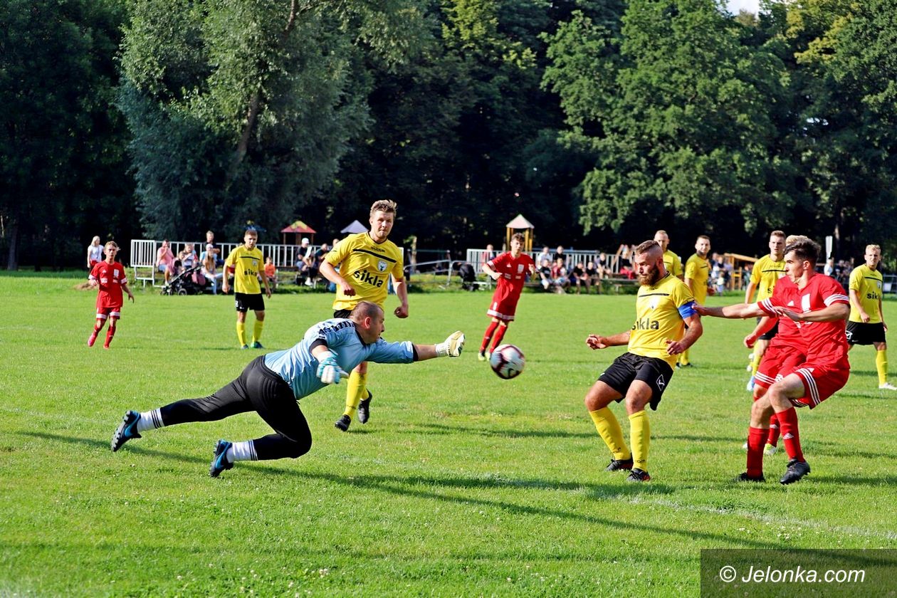 Jelenia Góra: Rywal z wyższej ligi pokonany