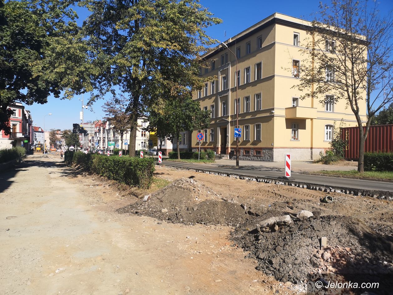 Jelenia Góra: Wojska Polskiego w remoncie. Co z kostką?