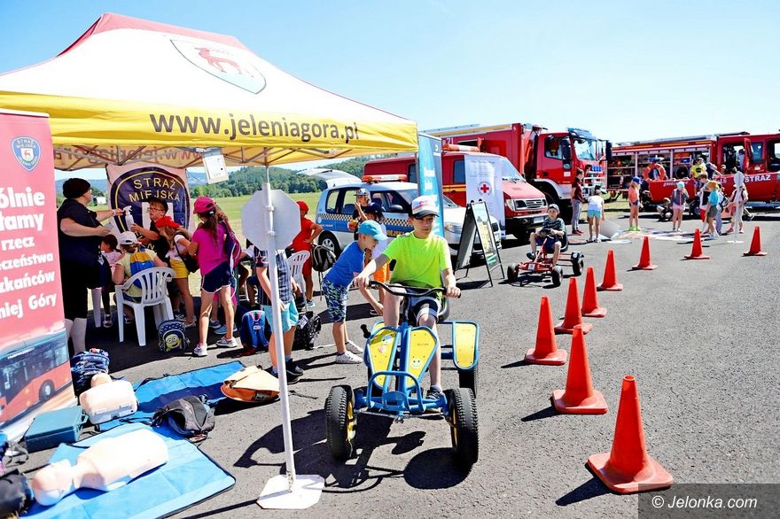 Jelenia Góra: Festyn na lotnisku na zakończenie wakacji
