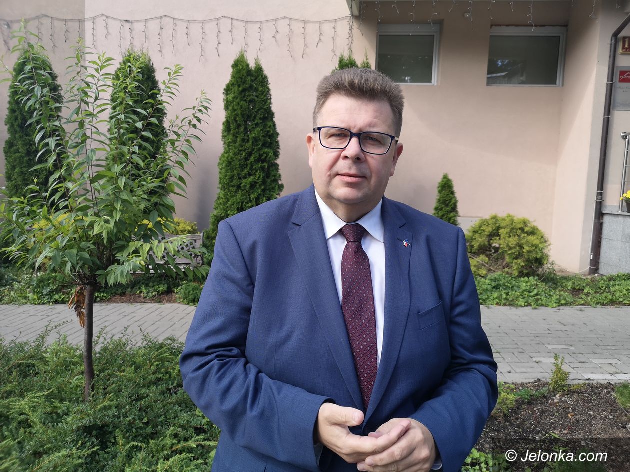 Jelenia Góra: Poseł Robert Obaz proponuje okrągły stół