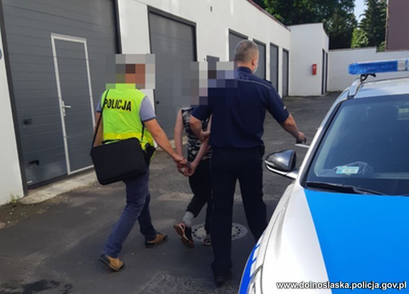 Region: Uciekł przed policją do rzeki