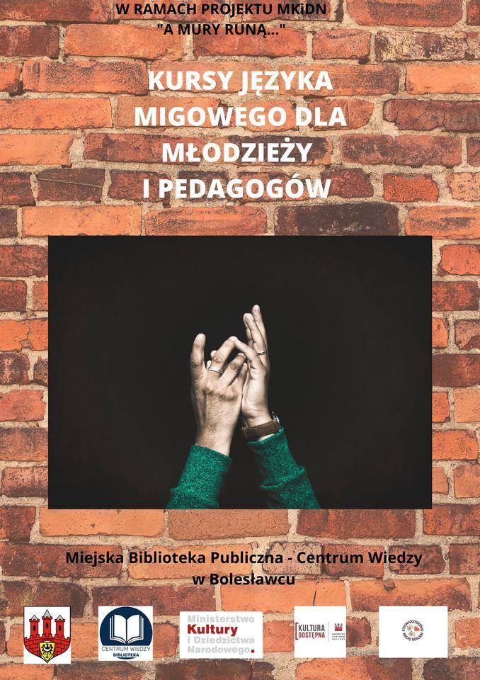 Bolesławiec: A mury runą...