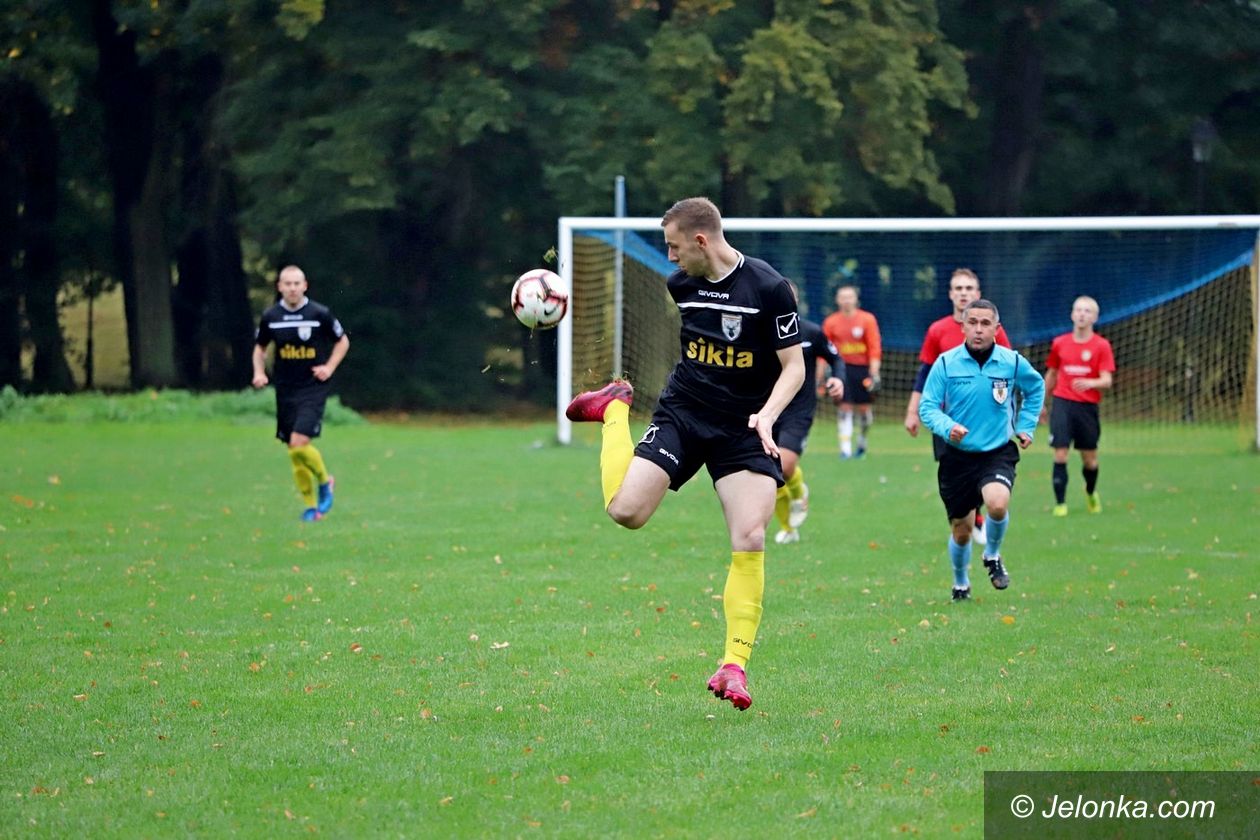 Jelenia Góra: Victoria z kompletem zwycięstw