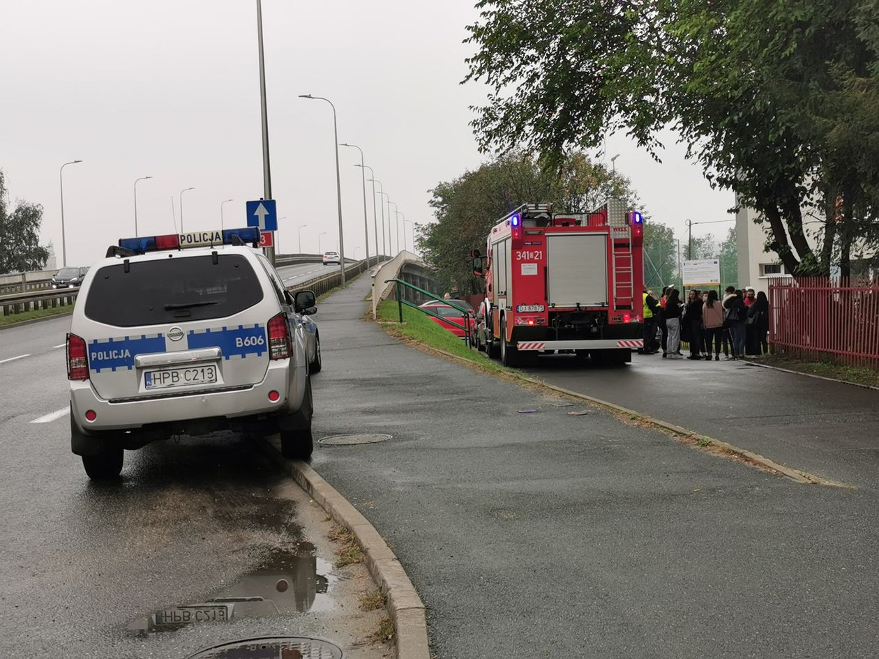 Jelenia Góra: Alarmy bombowe