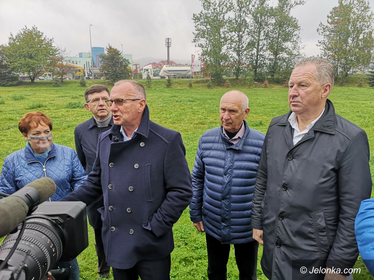 Jelenia Góra: JSM buduje parking przy wsparciu Miasta