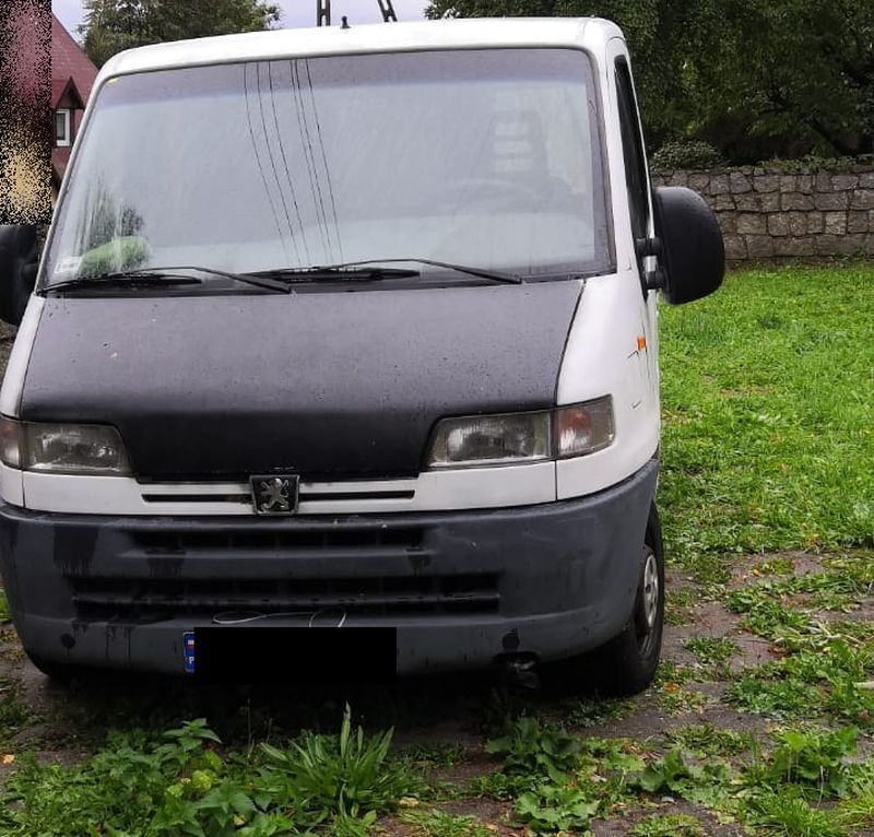 Kowary: Ukradł auto, bo... nie miał czym wrócić do domu