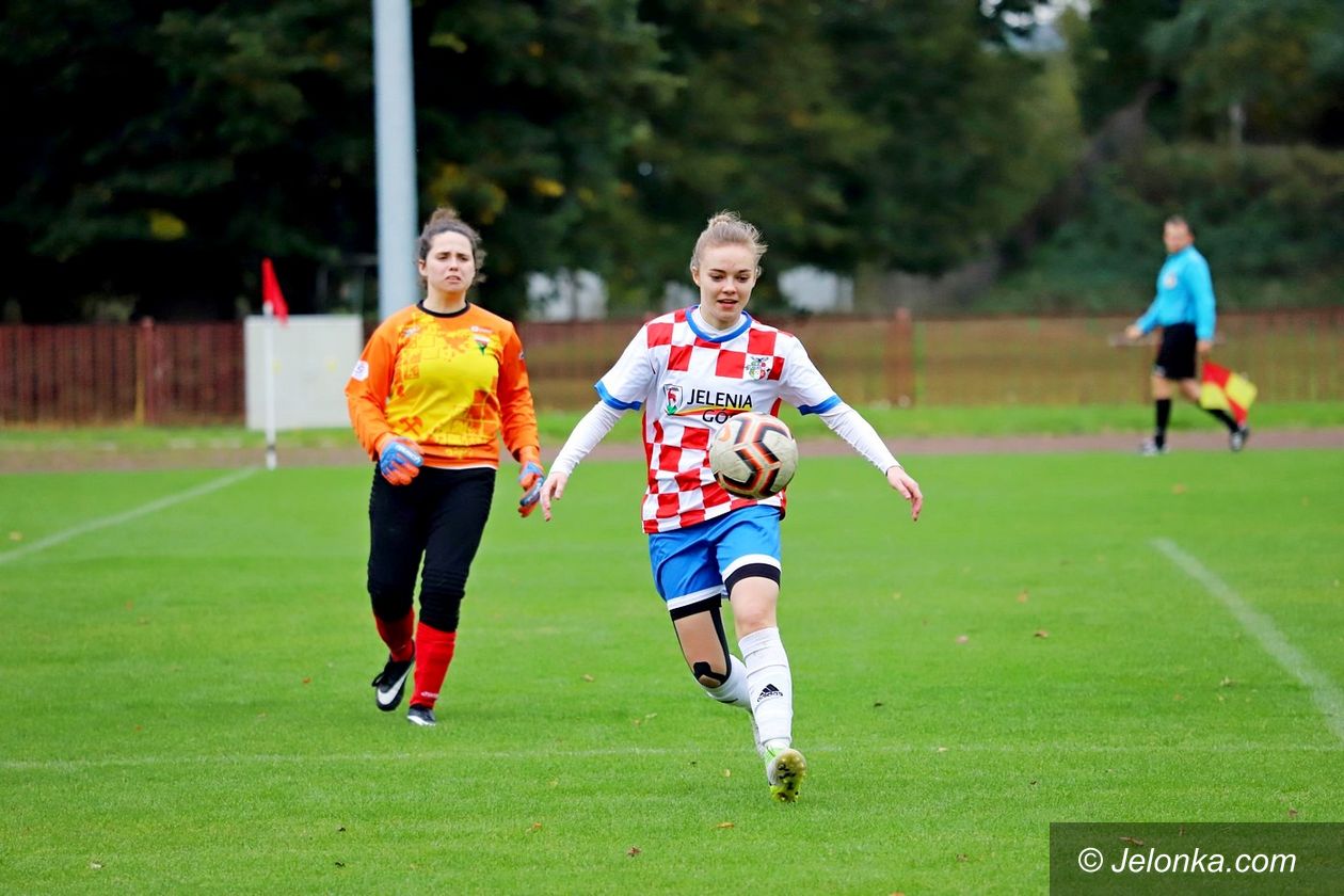 Jelenia Góra: Angelika Smagur show (7 goli w meczu)