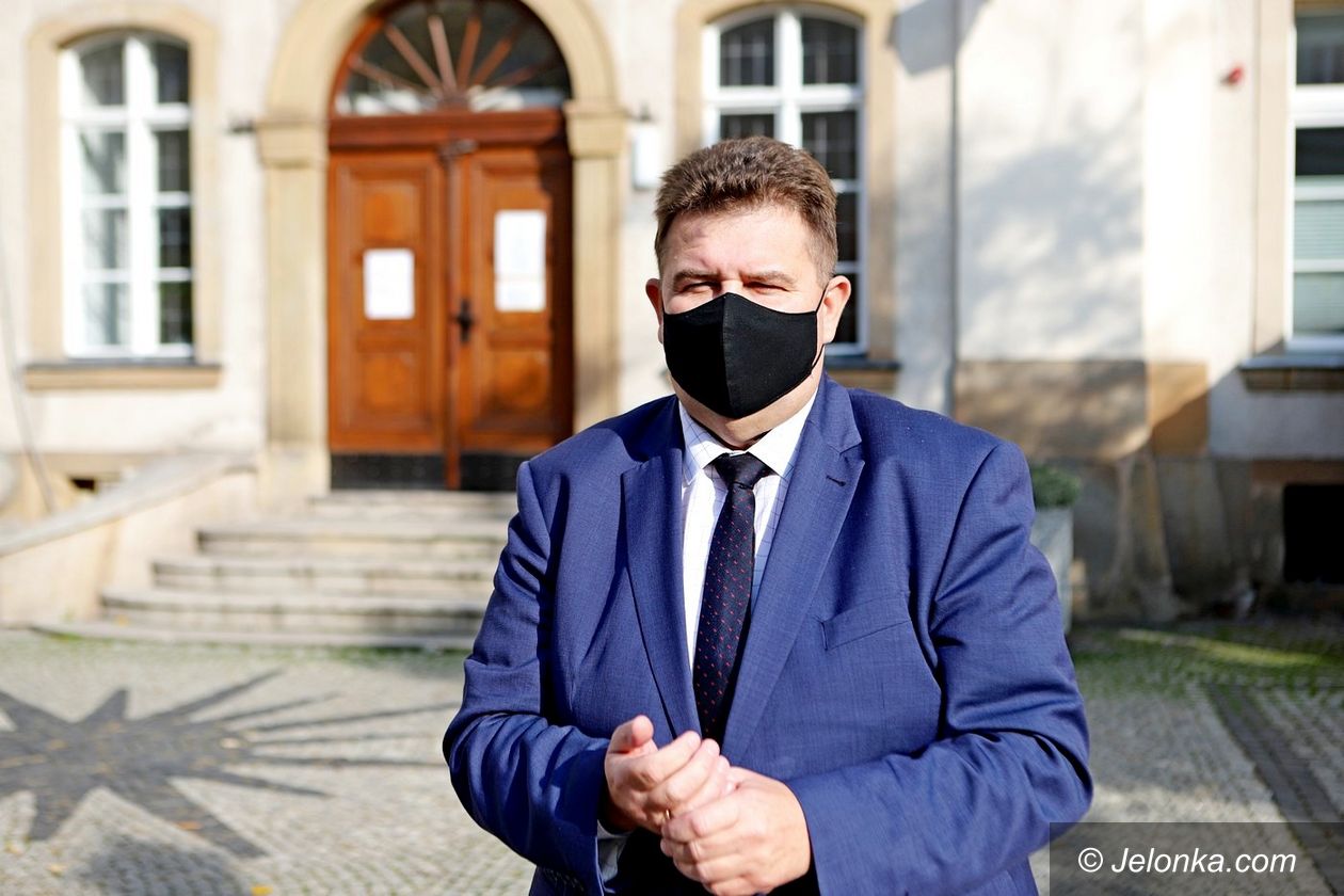 Jelenia Góra: R. Obaz o strajku kobiet