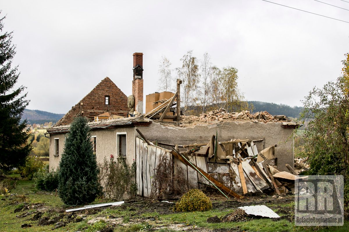 Kamienna Góra: Prace rozbiórkowe na S3